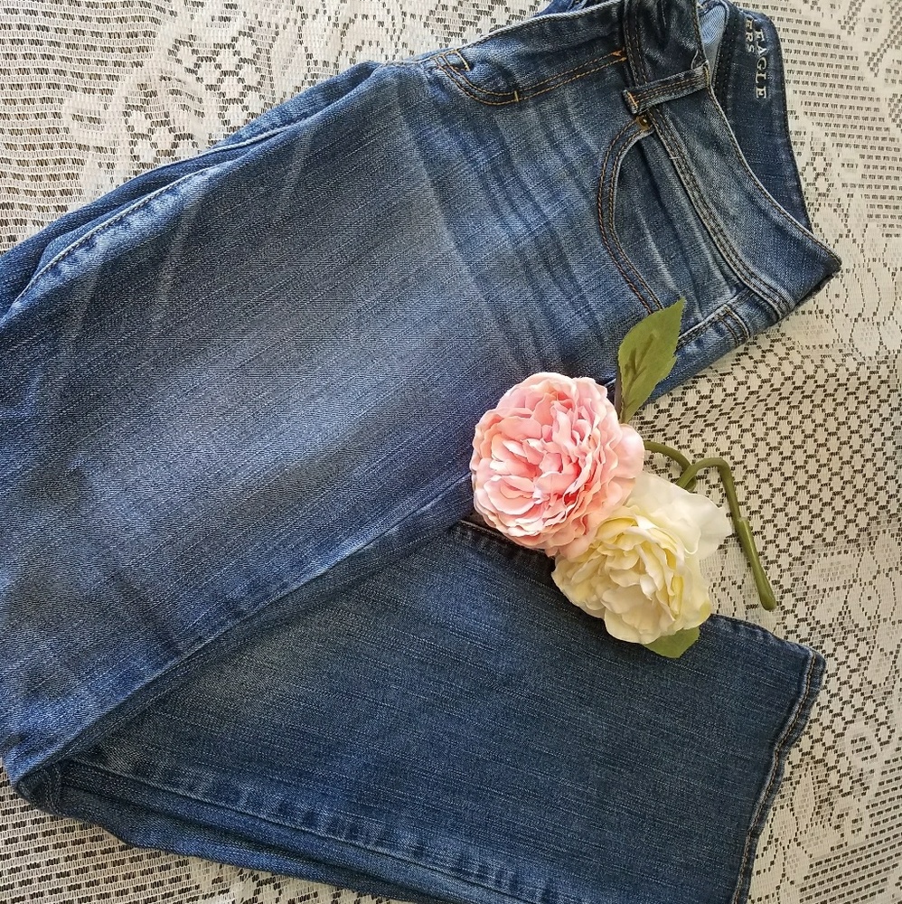 American Eagle Outfitters, bootcut jeans.